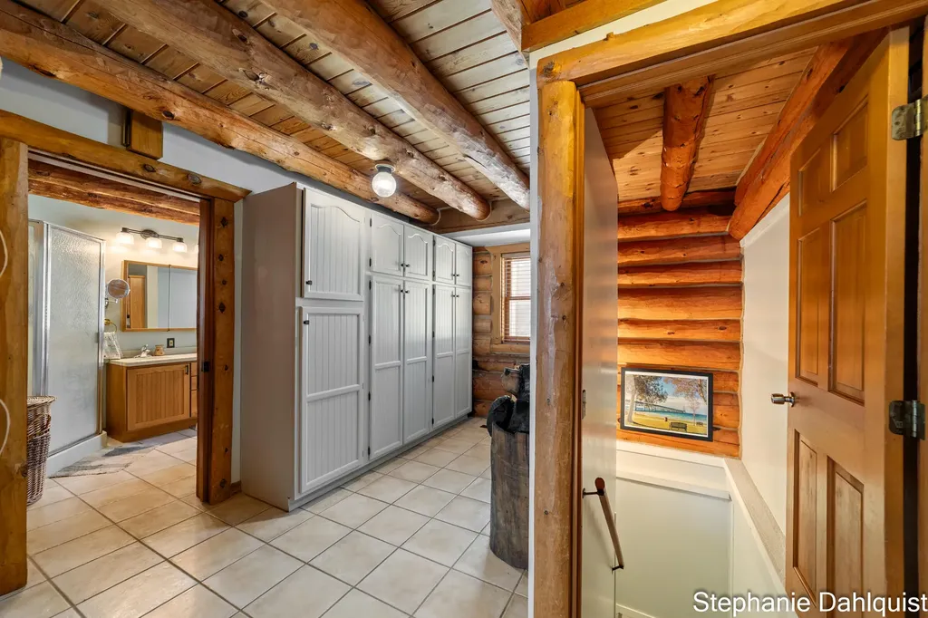 1601 Westwind Court Laketon Township MI 49445