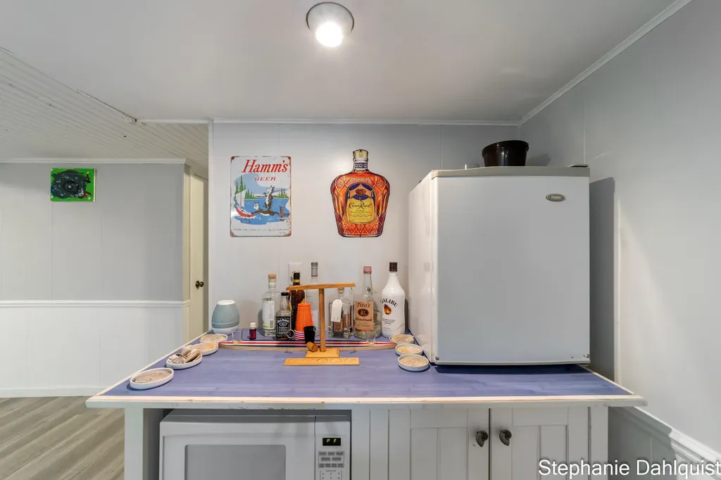 1601 Westwind Court Laketon Township MI 49445