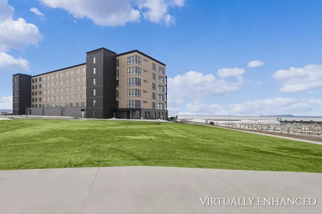 901 Adelaide Circle Muskegon City MI 49441