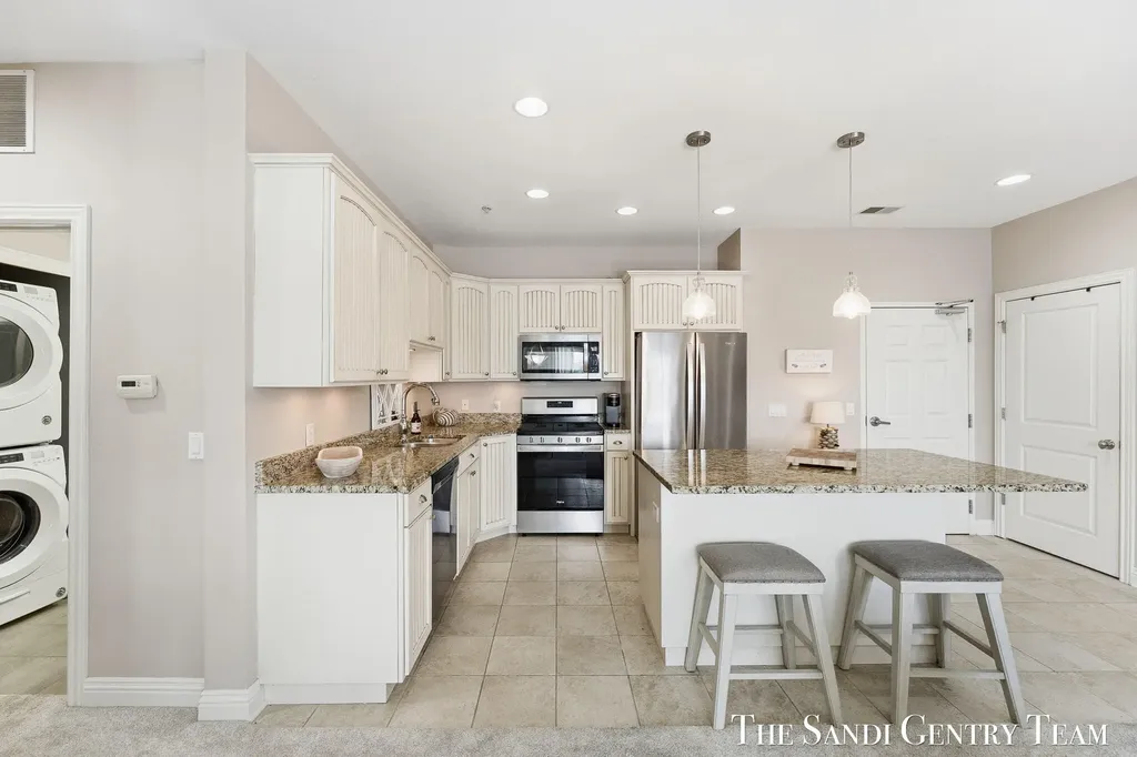 917 W Savidge Street Spring Lake Village MI 49456