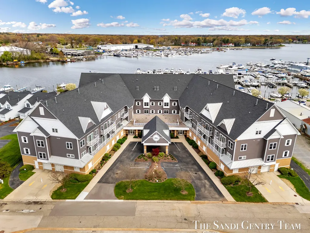 917 W Savidge Street Spring Lake Village MI 49456
