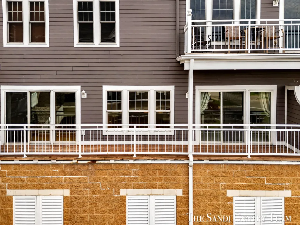 917 W Savidge Street Spring Lake Village MI 49456
