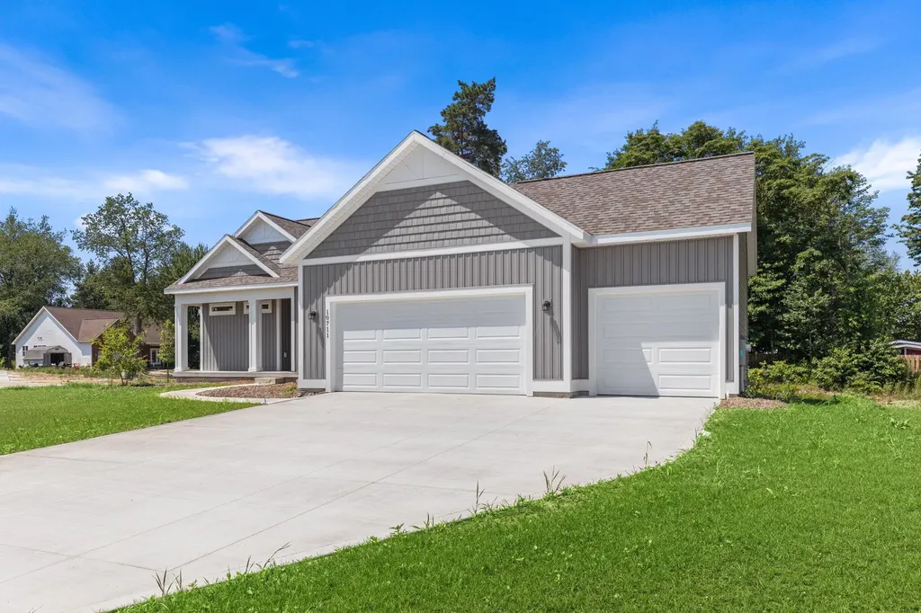 10711 Greyhound Avenue Allendale Charter Township MI 49401