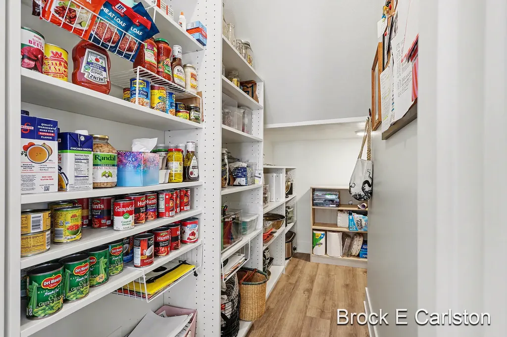 946 Boardwalk Cove Drive Muskegon City MI 49441