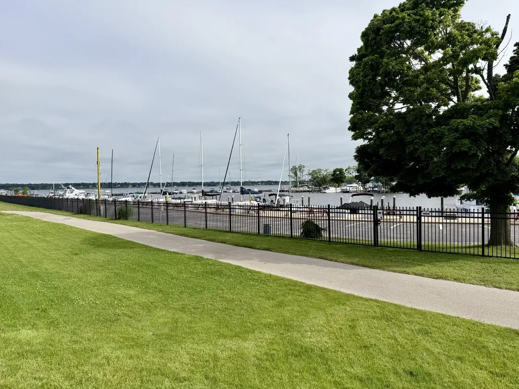 946 Boardwalk Cove Drive Muskegon City MI 49441
