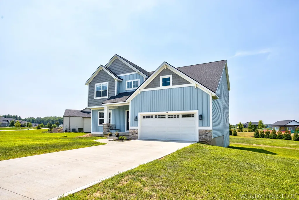 12713 Ridgedale Drive Allendale Charter Township MI 49401