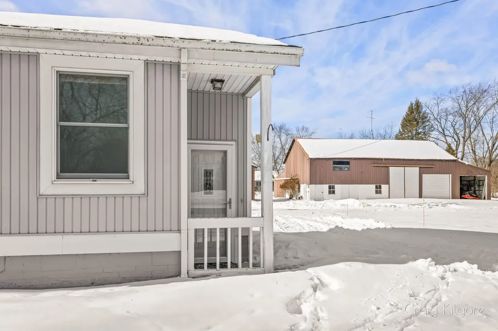 15425 132nd Avenue Crockery Township MI 49448