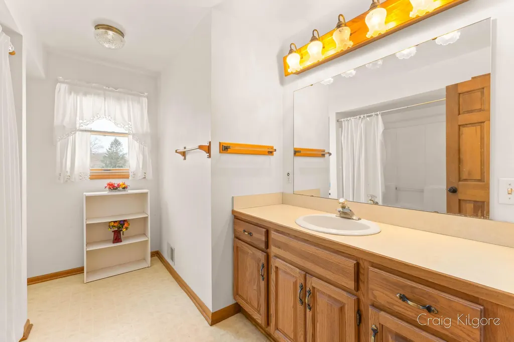 15425 132nd Avenue Crockery Township MI 49448