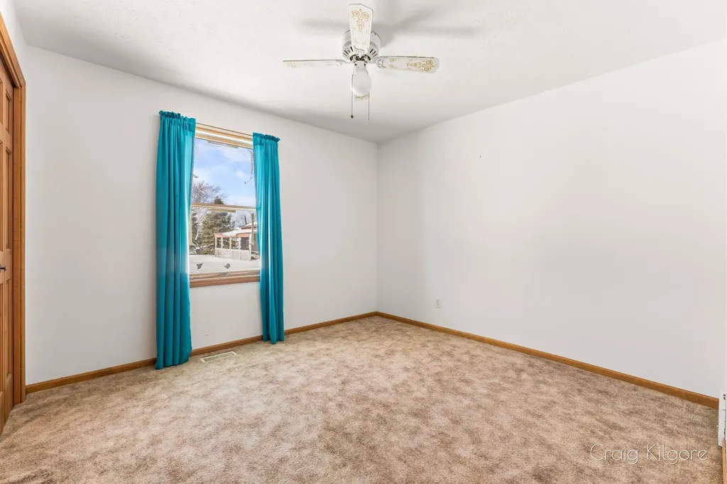15425 132nd Avenue Crockery Township MI 49448