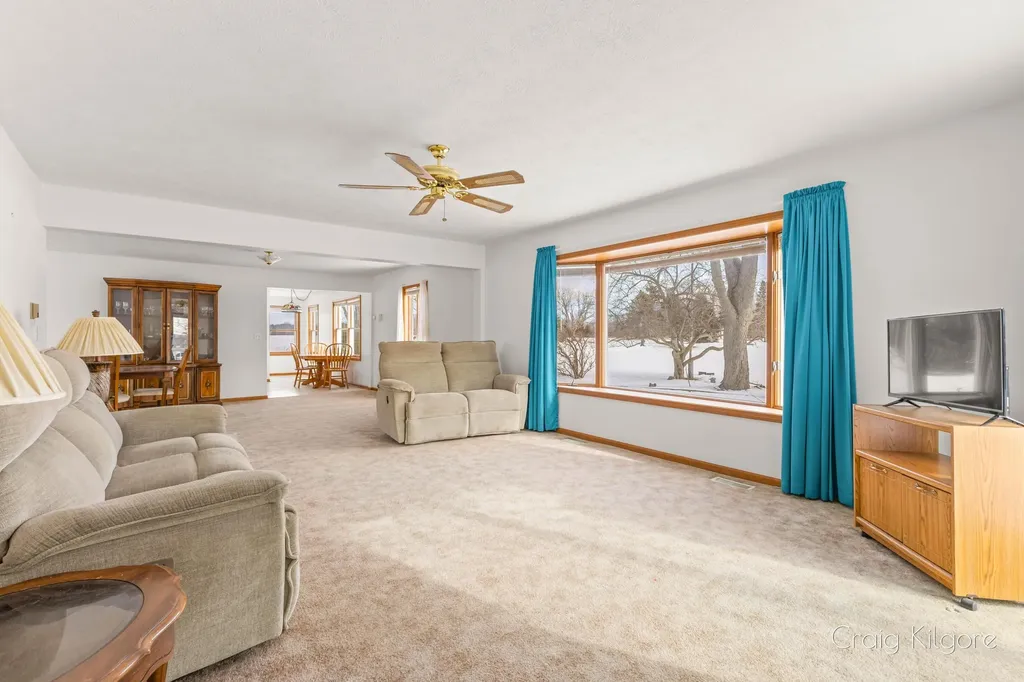 15425 132nd Avenue Crockery Township MI 49448