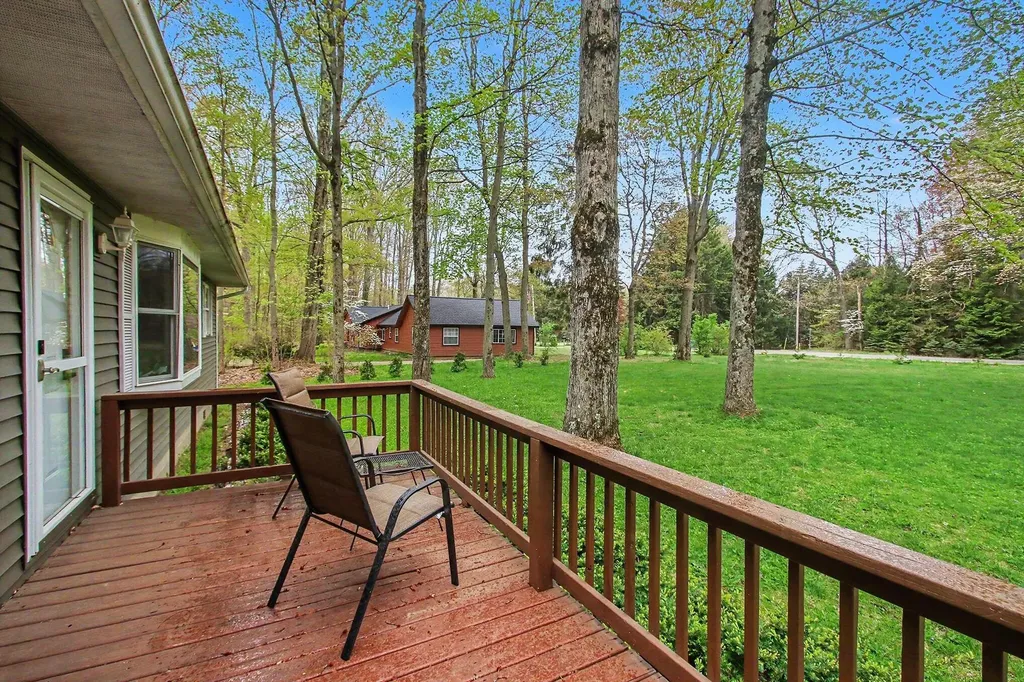 18412 148th Avenue Spring Lake Township MI 49456