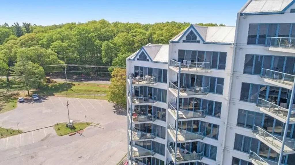 2964 Lakeshore Drive Muskegon City MI 49441