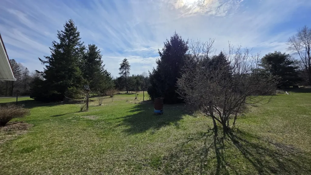 14 S 5th Street Hinton Township MI 49336