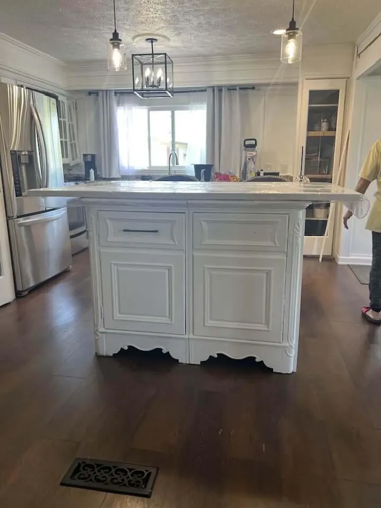 333 E Lakewood Boulevard Holland Charter Township MI 49424