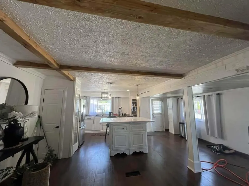 333 E Lakewood Boulevard Holland Charter Township MI 49424
