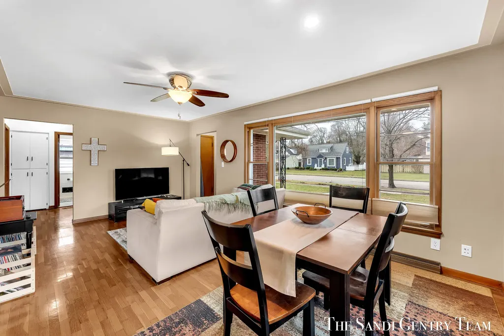 1508 Wisconsin Street Grand Haven City MI 49417