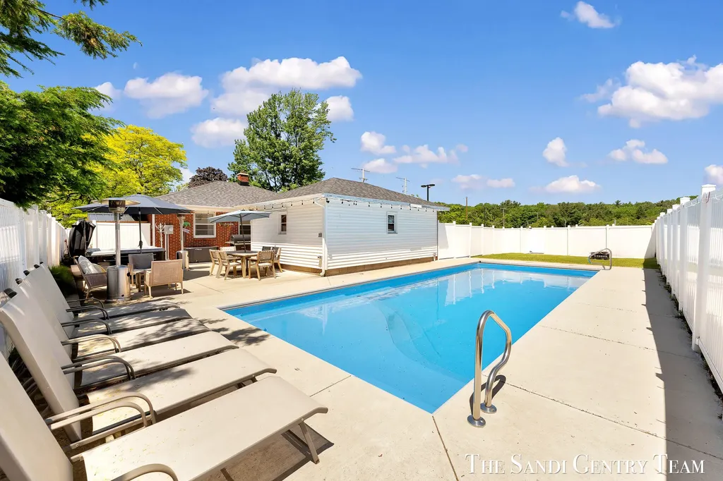 1508 Wisconsin Street Grand Haven City MI 49417