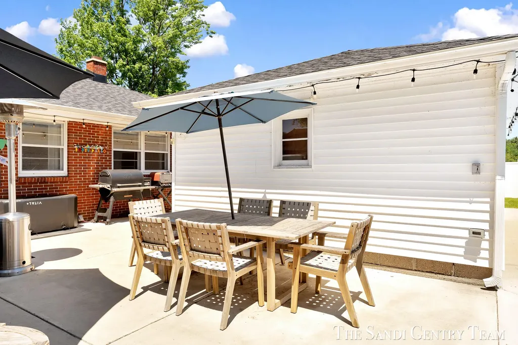 1508 Wisconsin Street Grand Haven City MI 49417