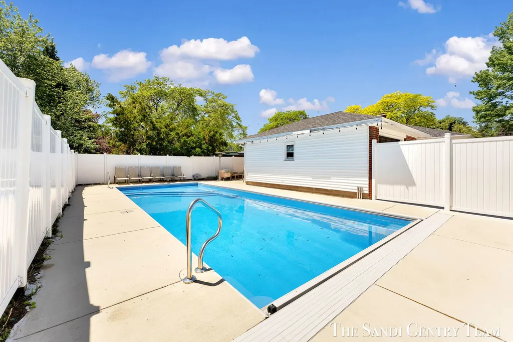 1508 Wisconsin Street Grand Haven City MI 49417