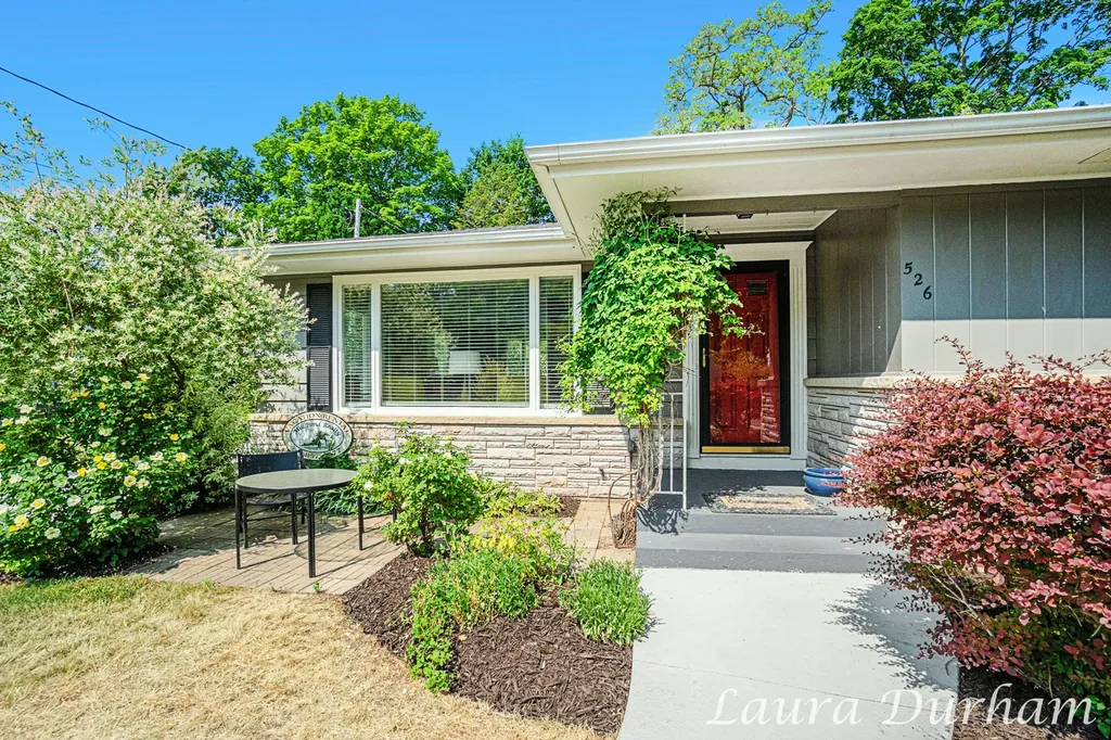 526 Butler Street Saugatuck City MI 49453