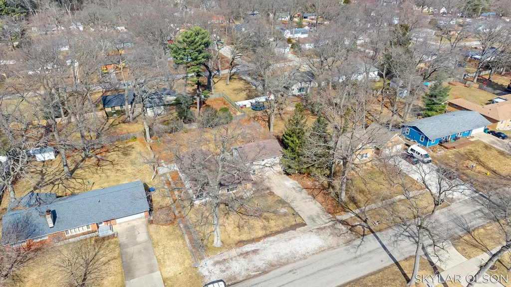1924 Maryland Boulevard Norton Shores City MI 49441