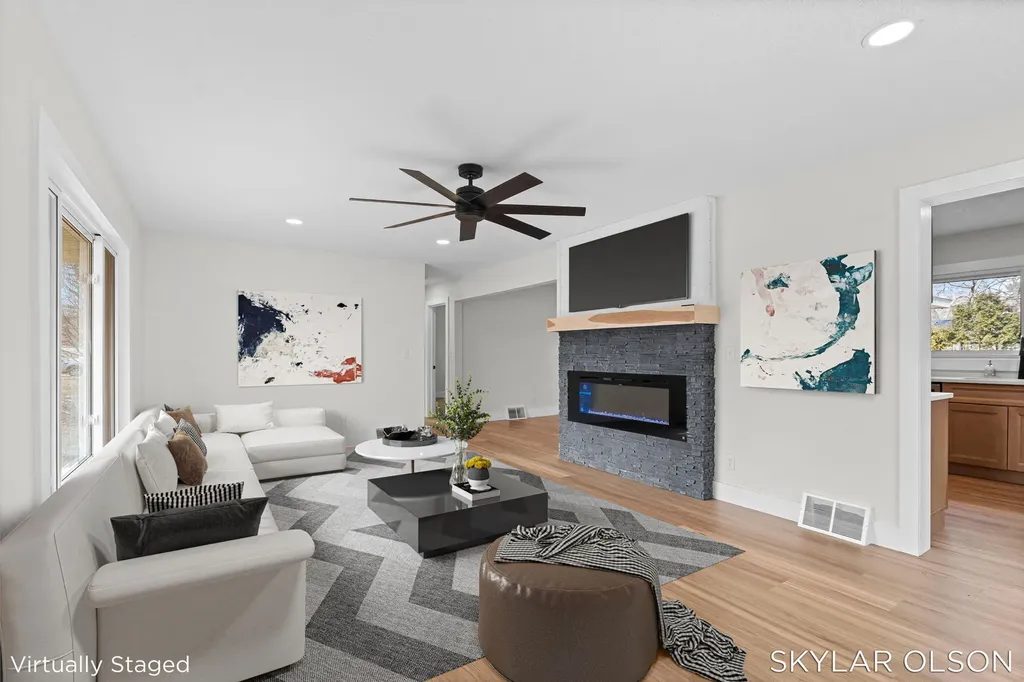 1924 Maryland Boulevard Norton Shores City MI 49441