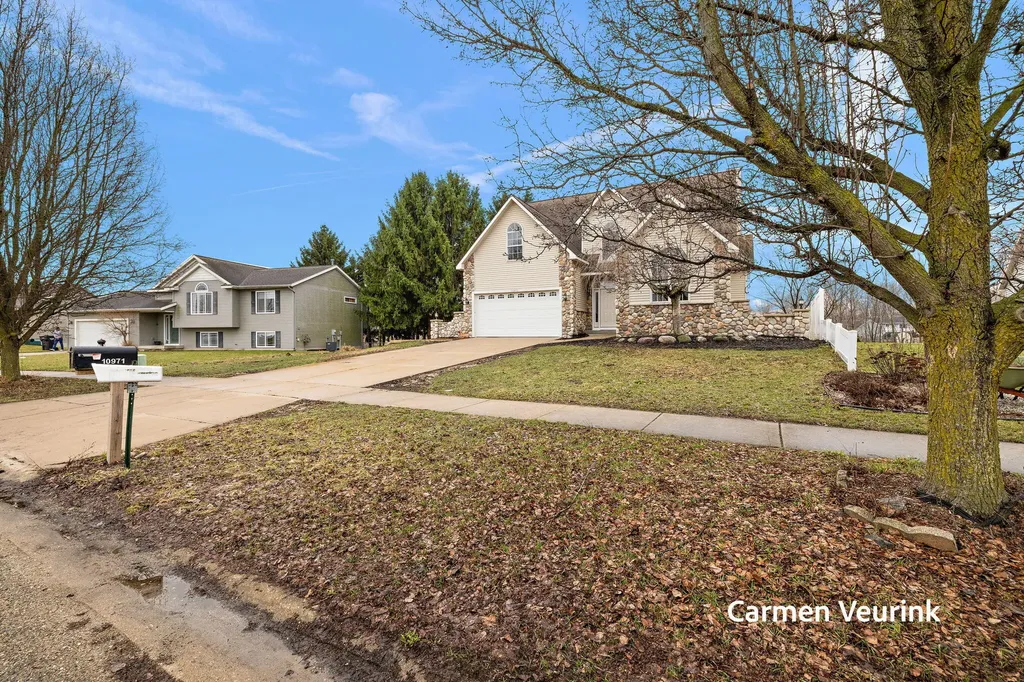10971 Lance Avenue Allendale Charter Township MI 49401