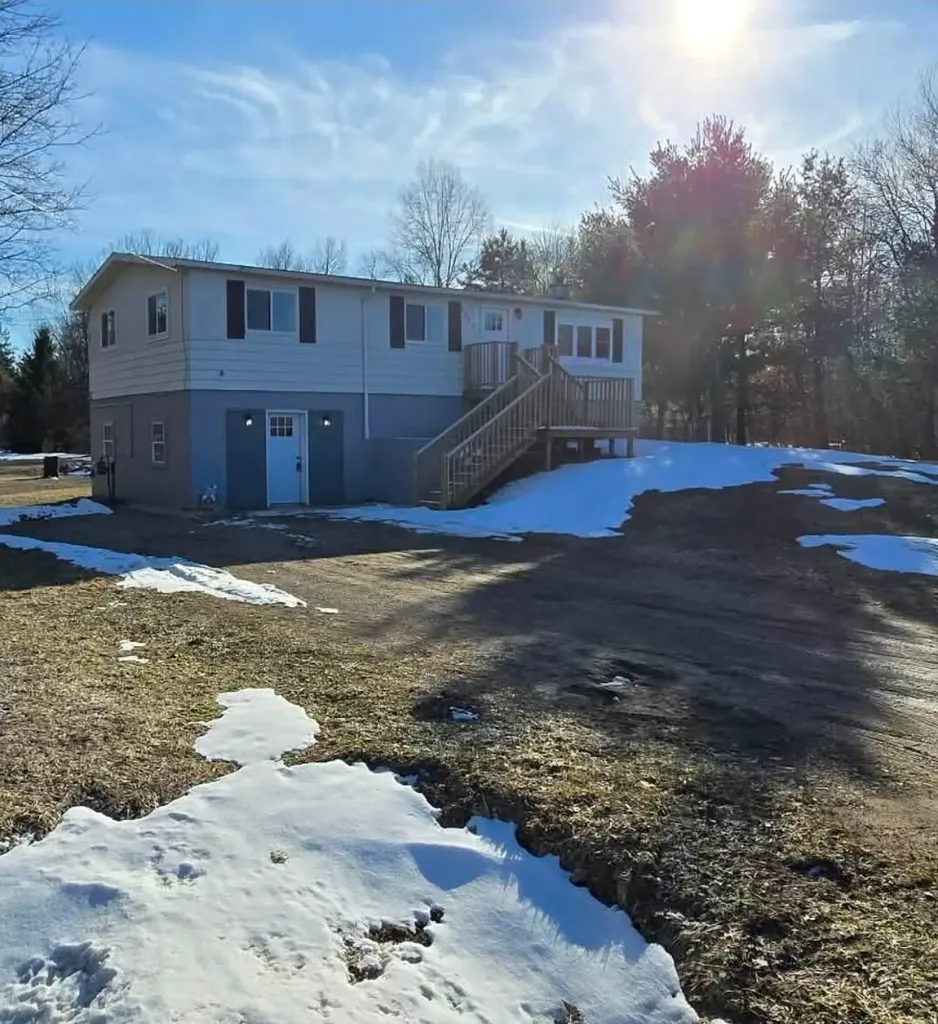 3335 E Tyler Road Dalton Township MI 49457