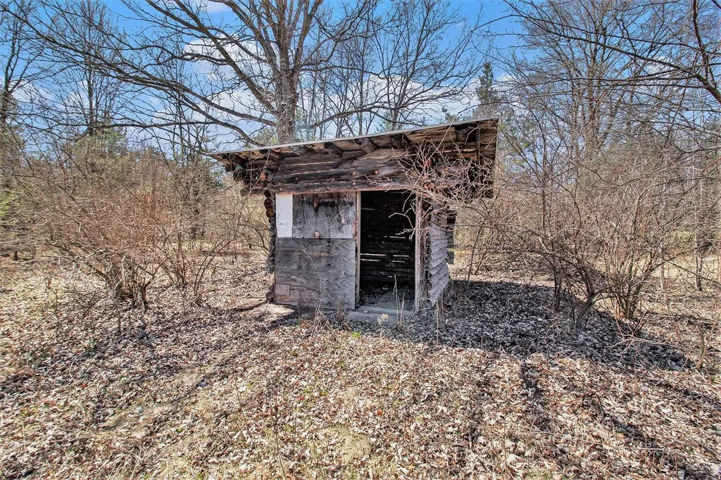 3335 E Tyler Road Dalton Township MI 49457