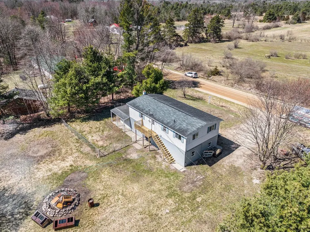 3335 E Tyler Road Dalton Township MI 49457