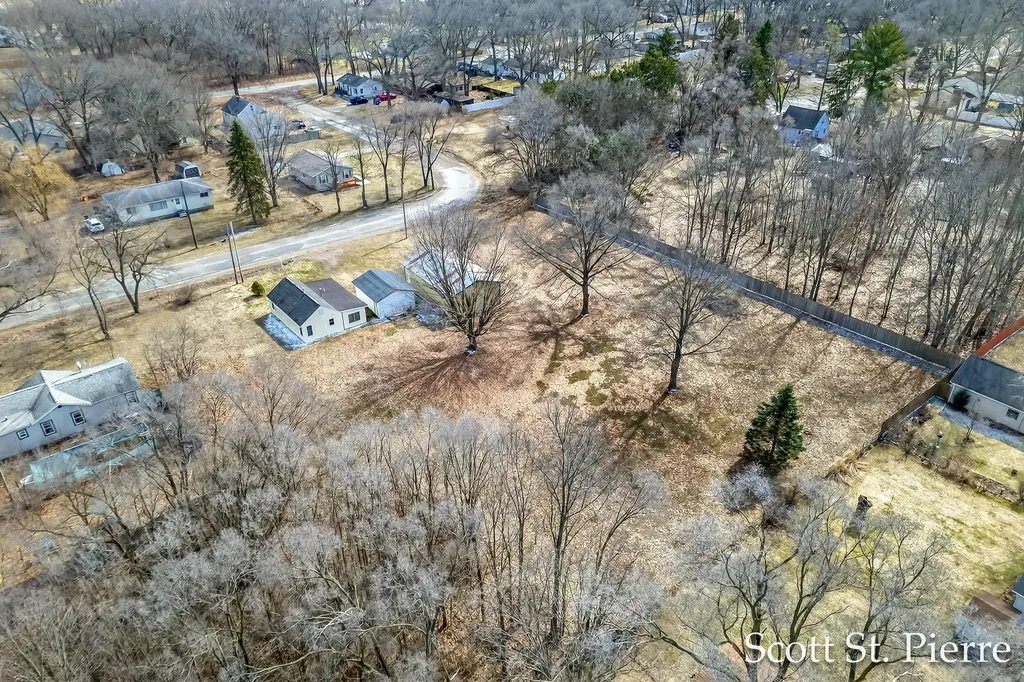 1497 Riblet Street Muskegon Charter Township MI 49445