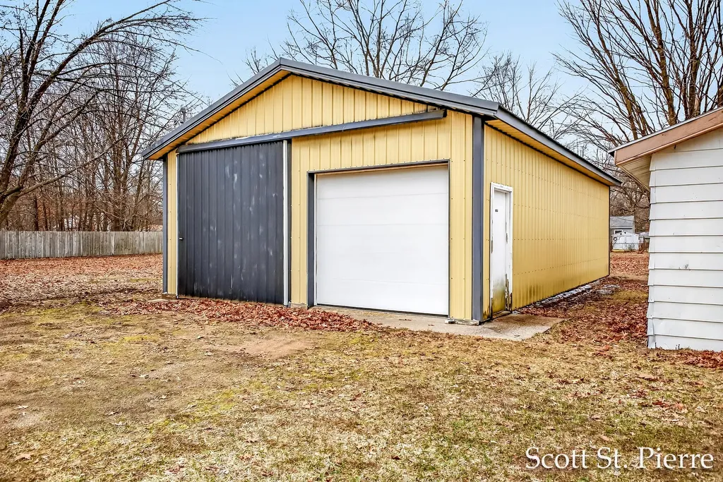 1497 Riblet Street Muskegon Charter Township MI 49445