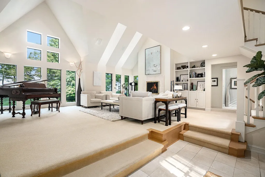 5285 N Lakeshore Drive Port Sheldon Township MI 49424
