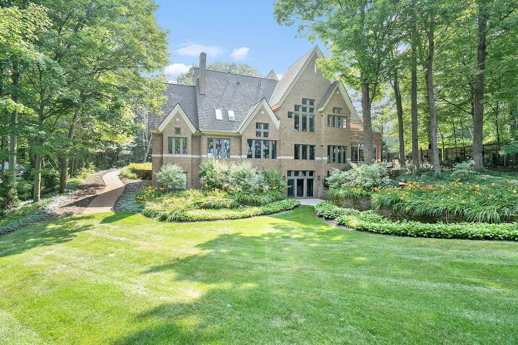 5285 N Lakeshore Drive Port Sheldon Township MI 49424