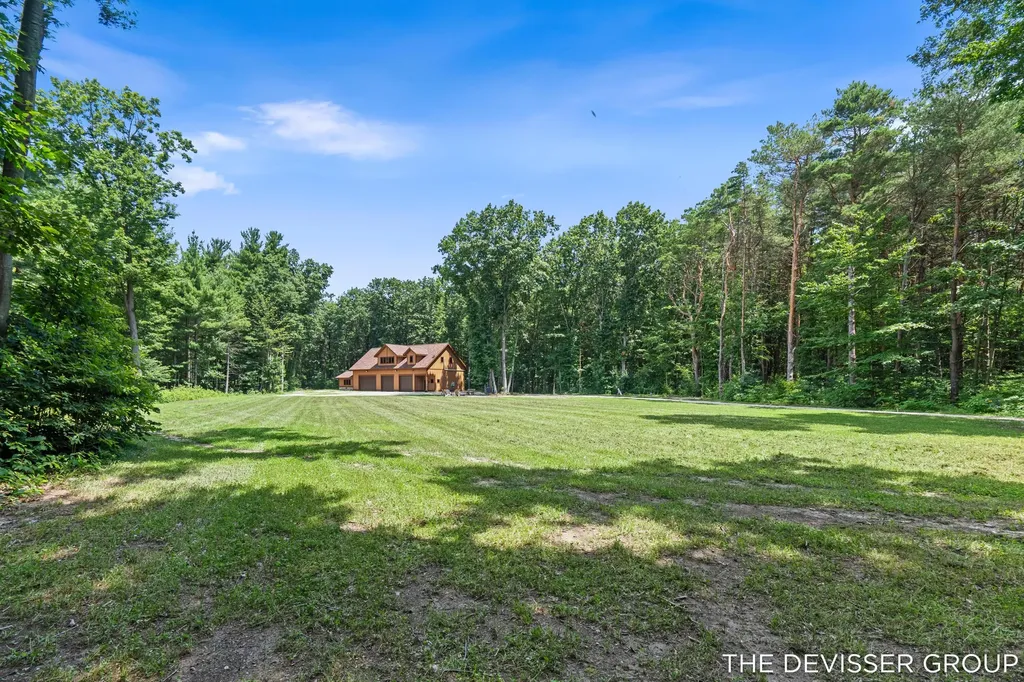 5837 Timber Bluff Trail Manlius Township MI 49408