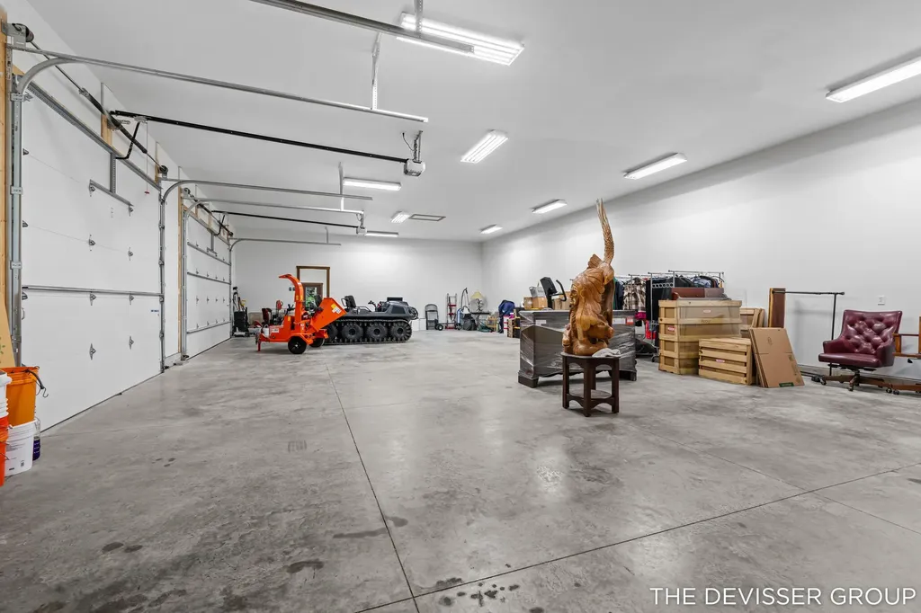 5837 Timber Bluff Trail Manlius Township MI 49408