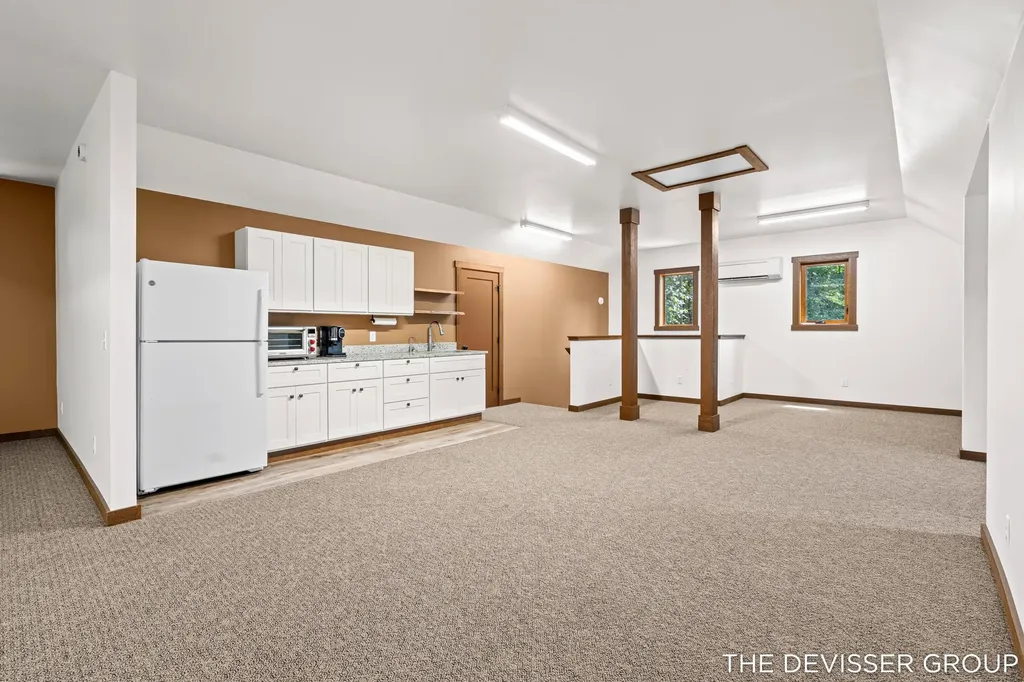 5837 Timber Bluff Trail Manlius Township MI 49408