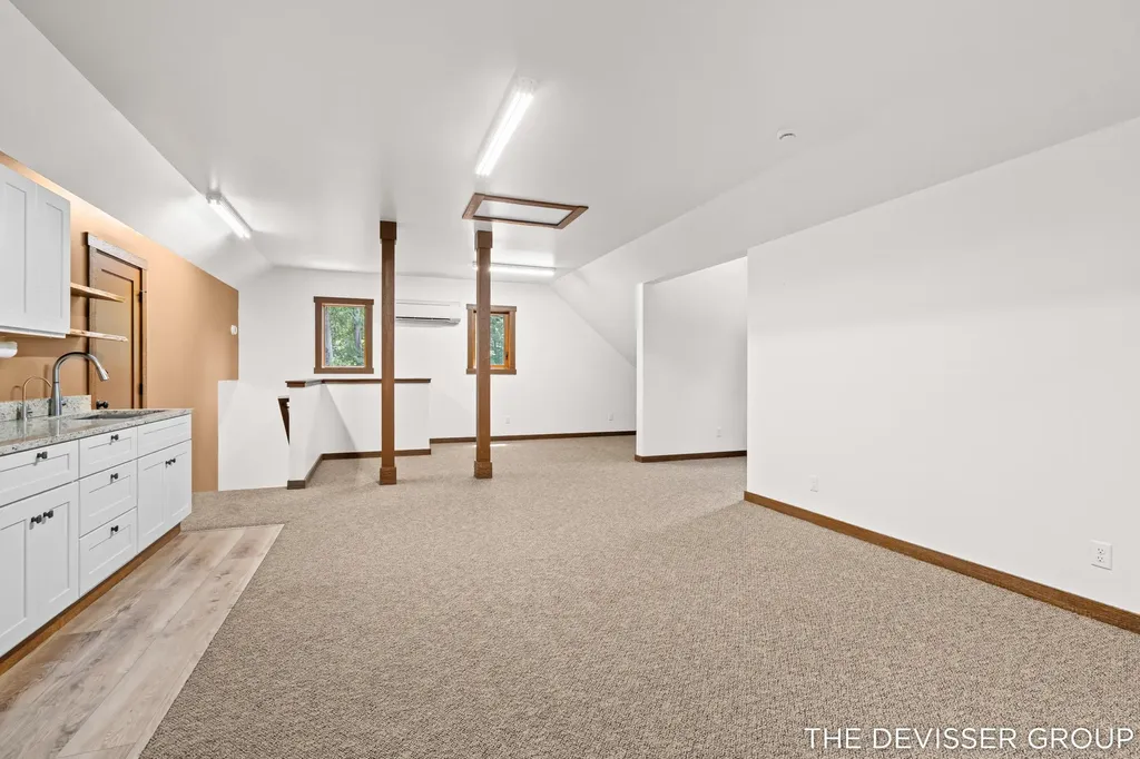 5837 Timber Bluff Trail Manlius Township MI 49408