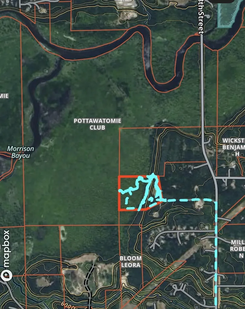 5837 Timber Bluff Trail Manlius Township MI 49408