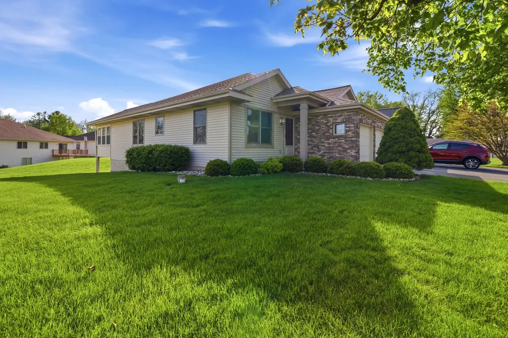 3590 Brook Point Drive Manlius Township MI 49419
