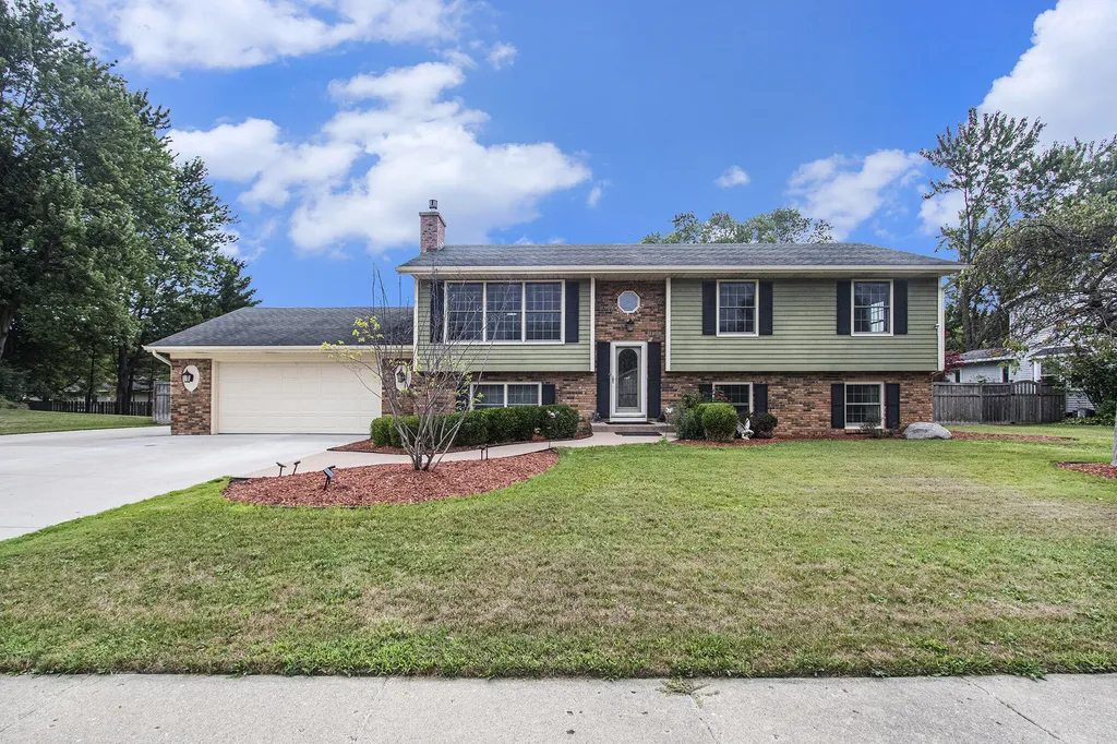 3740 Piute Drive SW Grandville City MI 49418