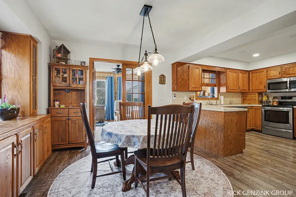 6260 Pine Crest Drive Blendon Township MI 49464