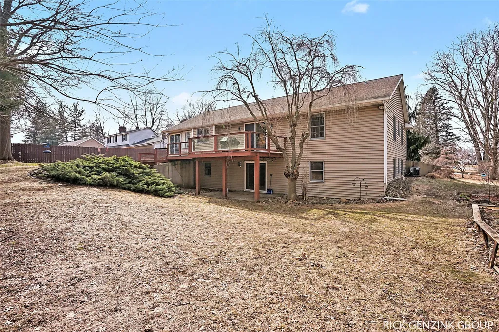 6260 Pine Crest Drive Blendon Township MI 49464