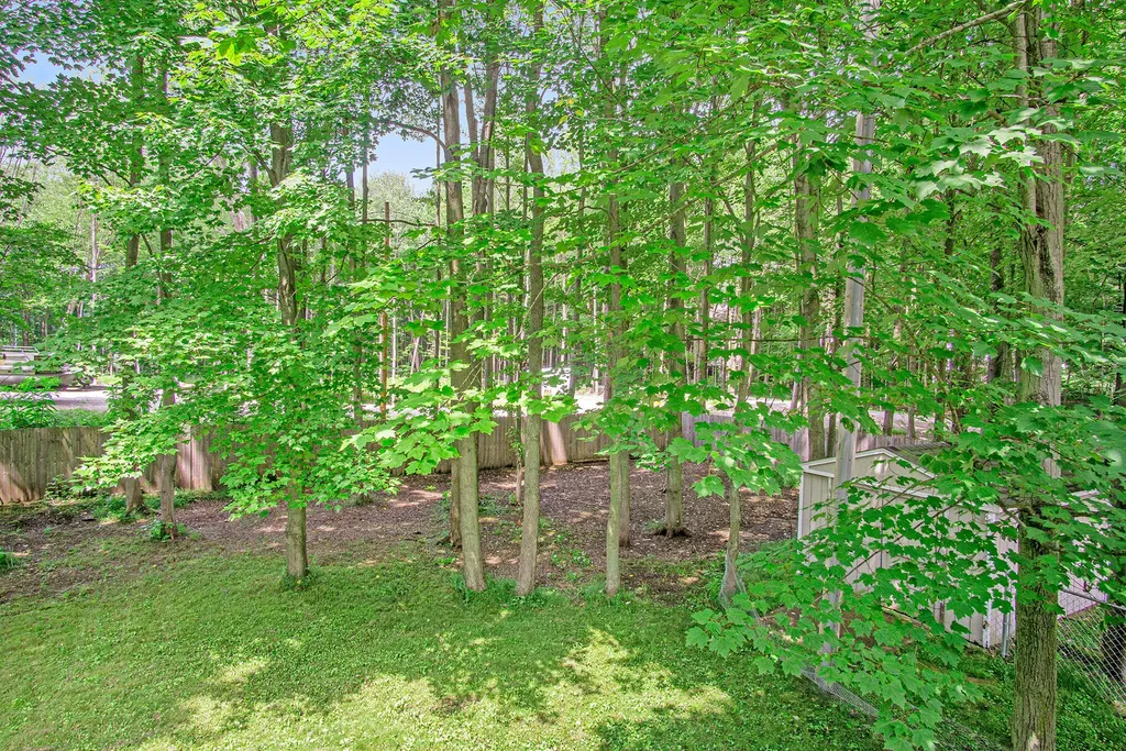 18501 148th Avenue Spring Lake Township MI 49456