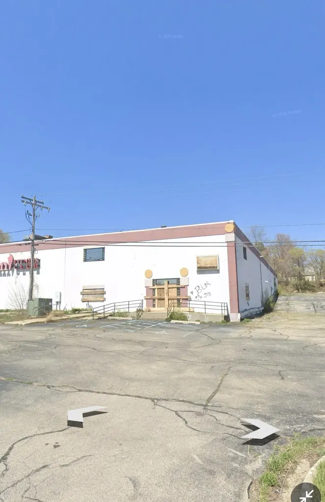 40 E Norton Avenue Muskegon Heights City MI 49444