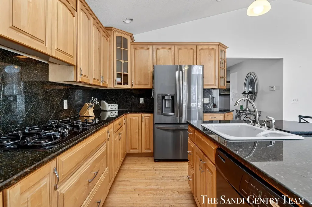 1322 Waverly Avenue Grand Haven City MI 49417