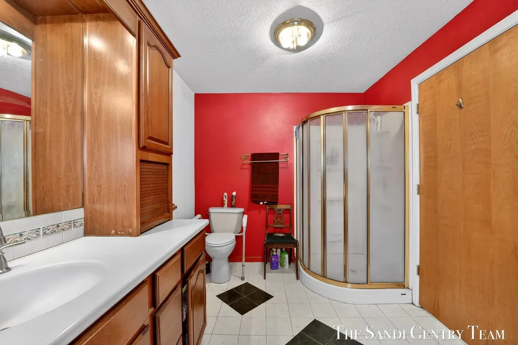 1322 Waverly Avenue Grand Haven City MI 49417