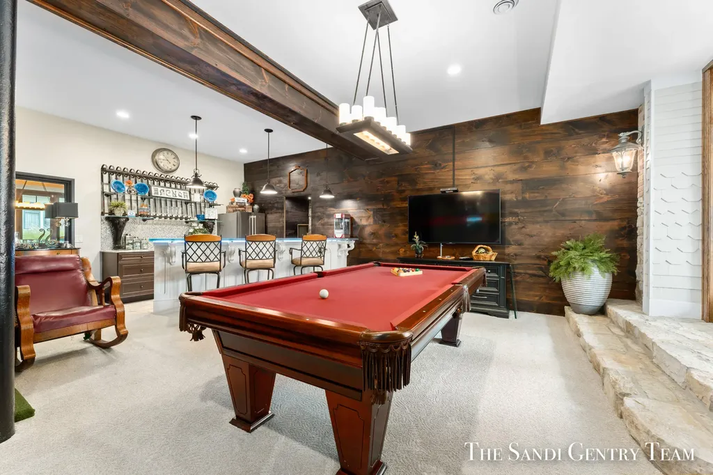 600 Washington Avenue Grand Haven City MI 49417