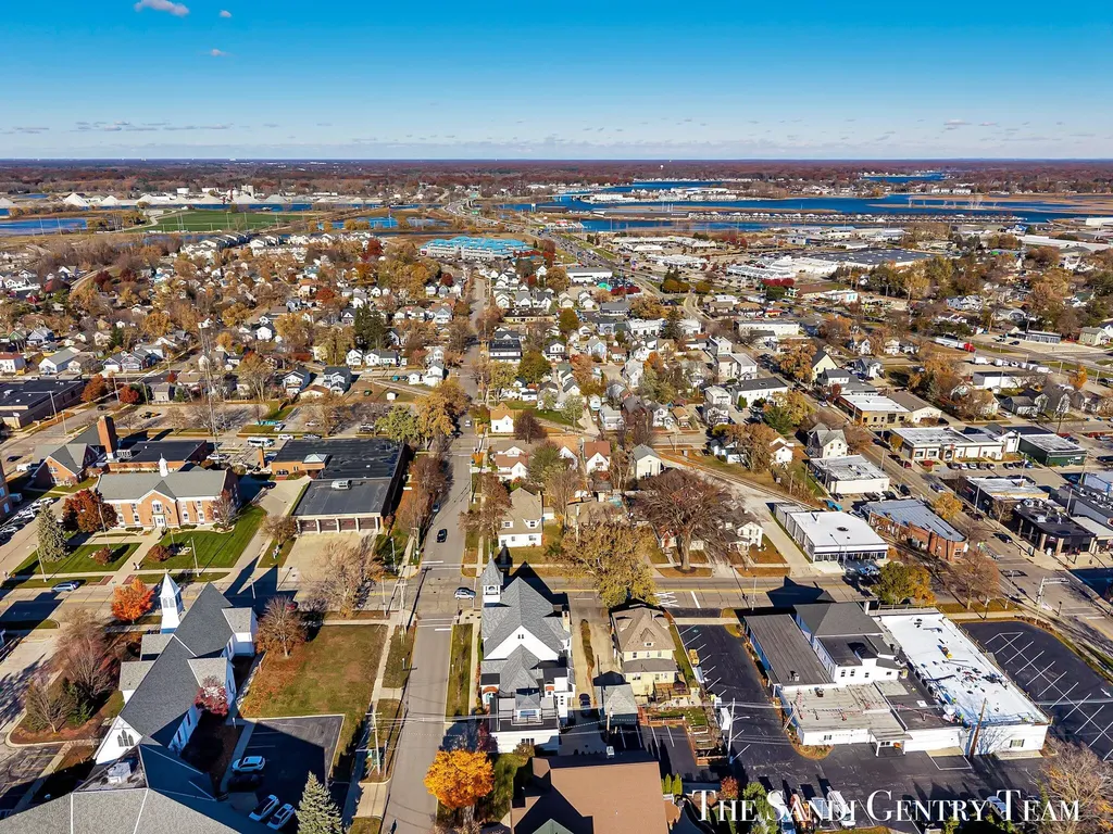 600 Washington Avenue Grand Haven City MI 49417