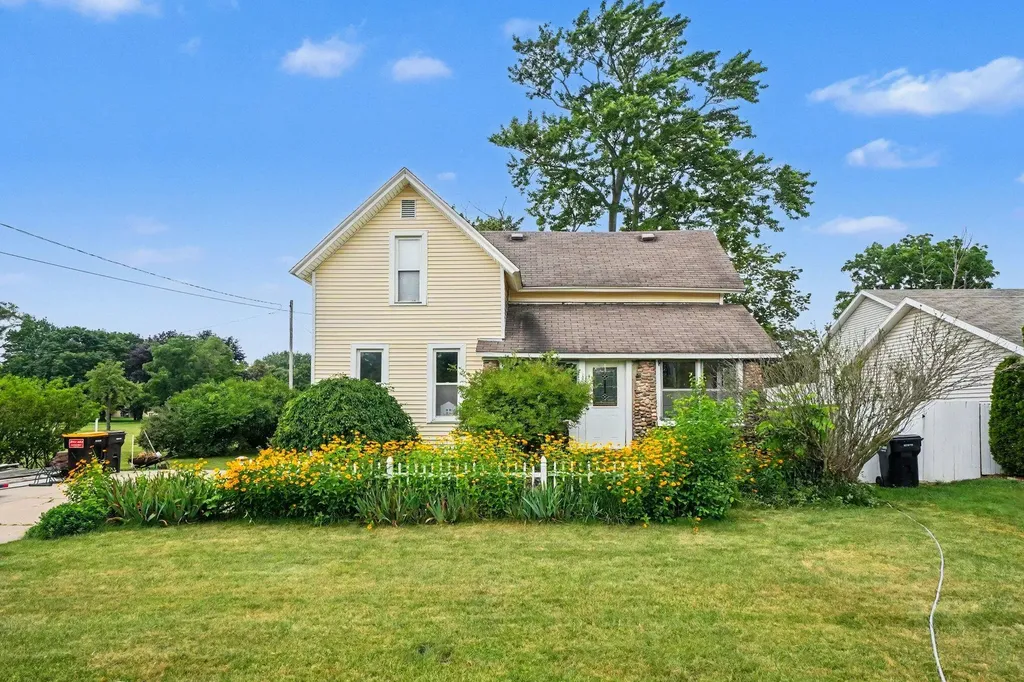 4071 Ivanrest Avenue SW Grandville City MI 49418